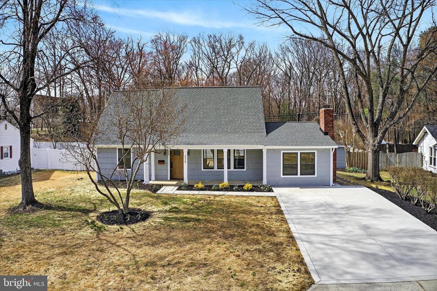 3520 Madonna Lane photo 2