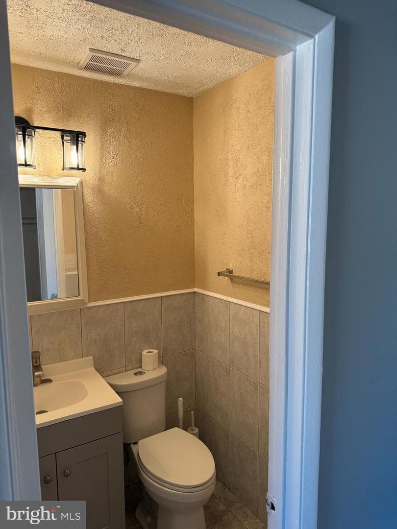 5444 85th Avenue #202 photo 8