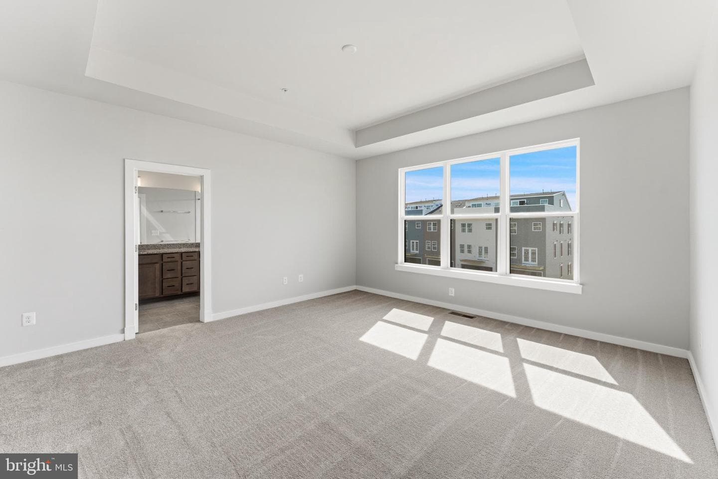 125 Summit Point Boulevard #13-J photo 11