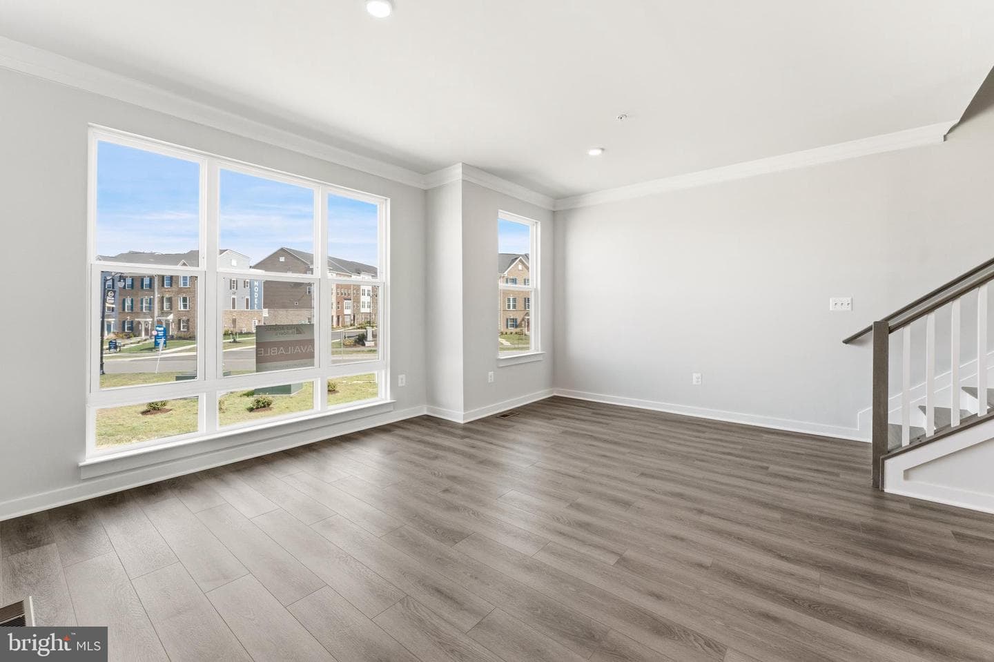 125 Summit Point Boulevard #13-J photo 7