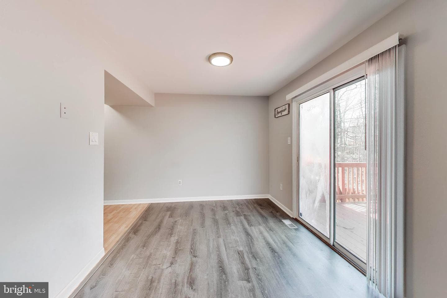 14222 Oxford Drive photo 6