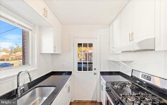 4906 Winthrop Street photo 5