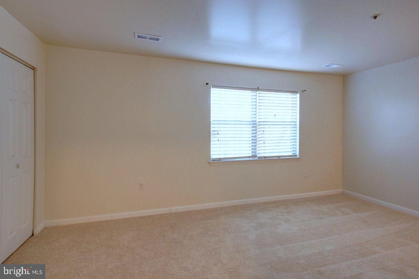 525 Red Coat Place #1021 photo 10