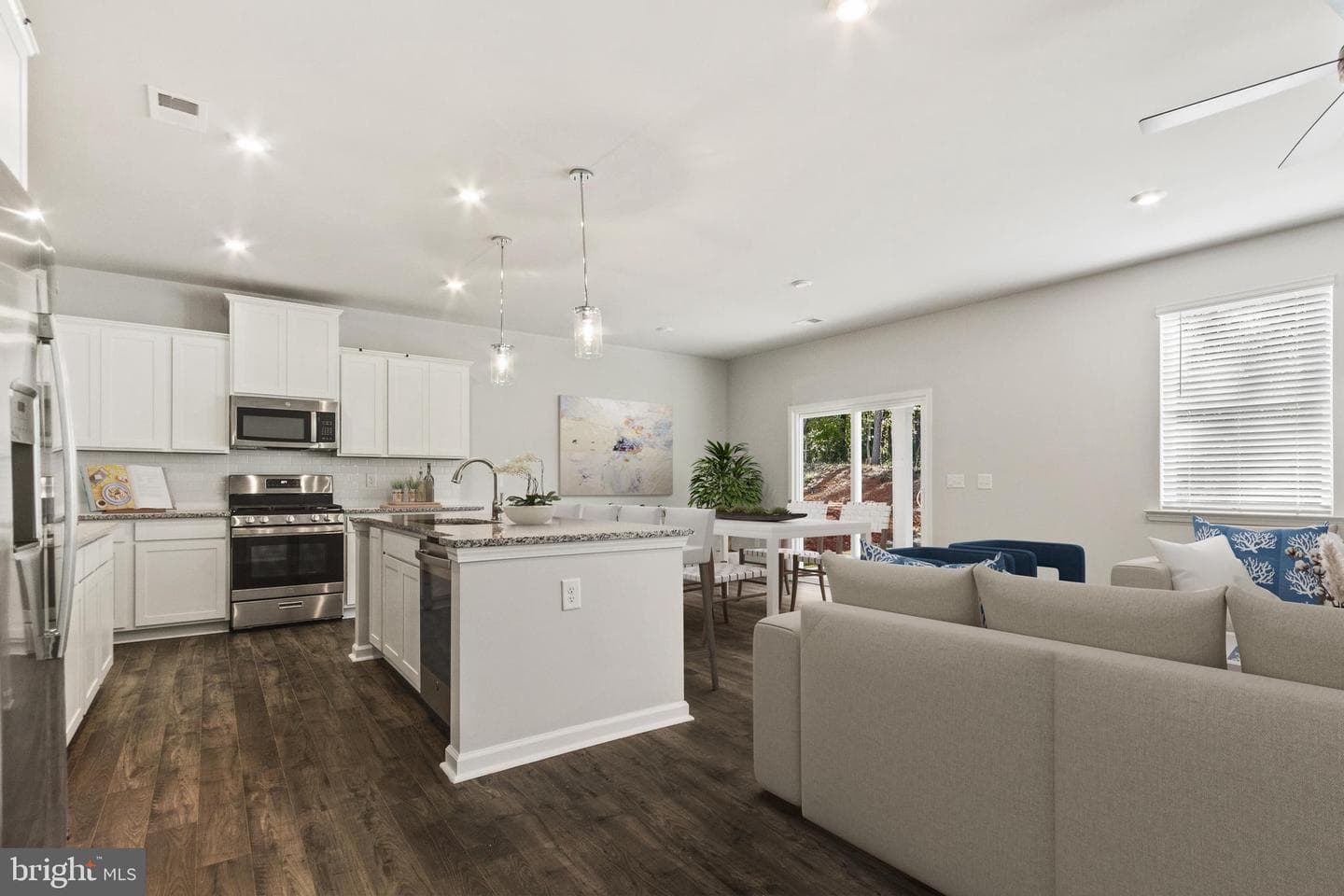 13904 Ejay Drive photo 11