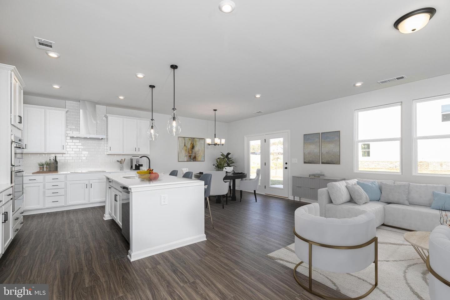 13904 Ejay Drive photo 29