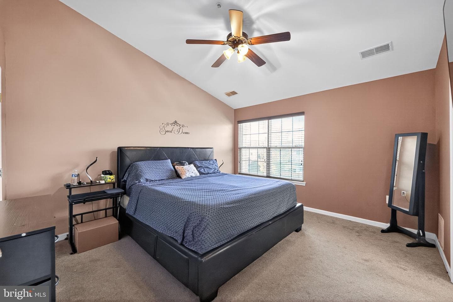 15409 Wylie Road photo 16