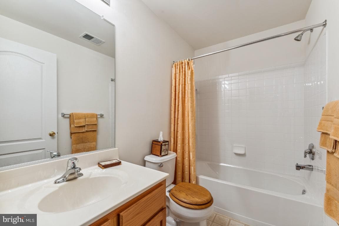 10103 Rolling Green Way photo 34