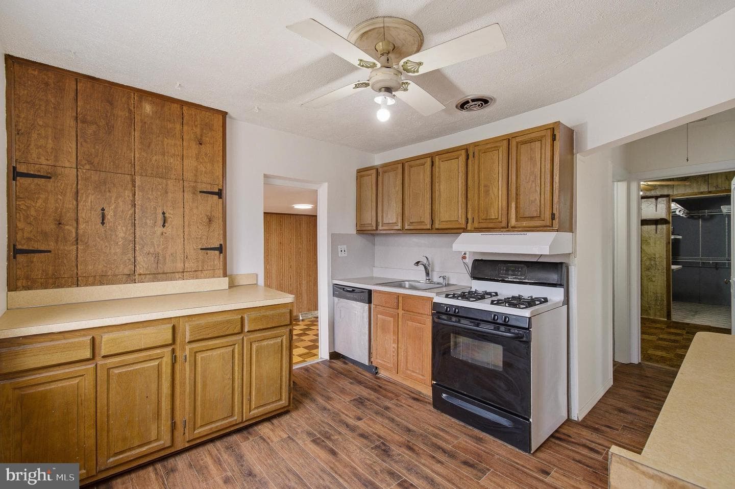 7726 Emerson Road photo 19