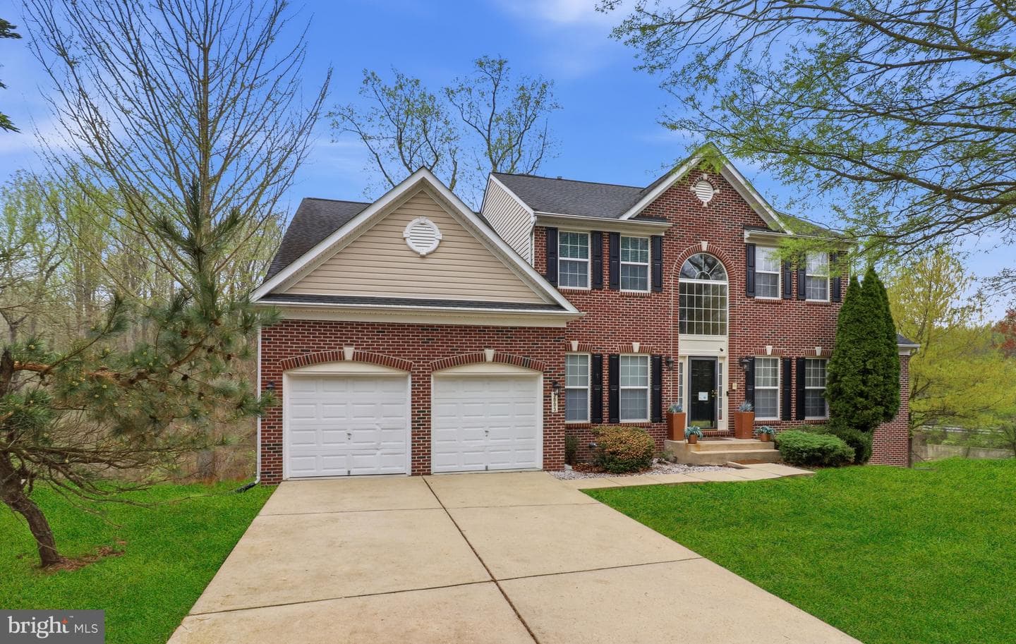 3003 Black Thorn Court