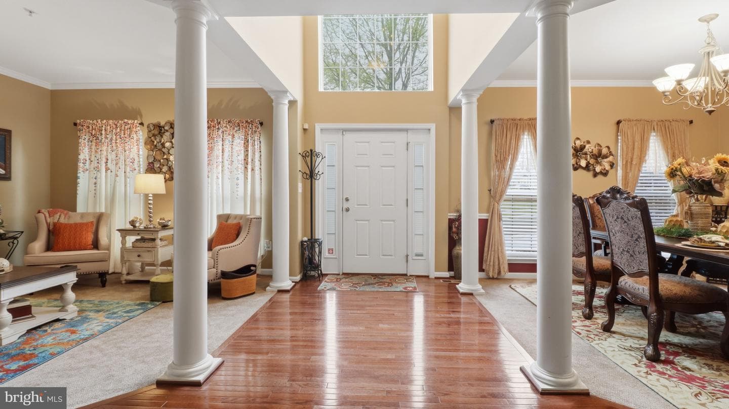 3003 Black Thorn Court photo 2