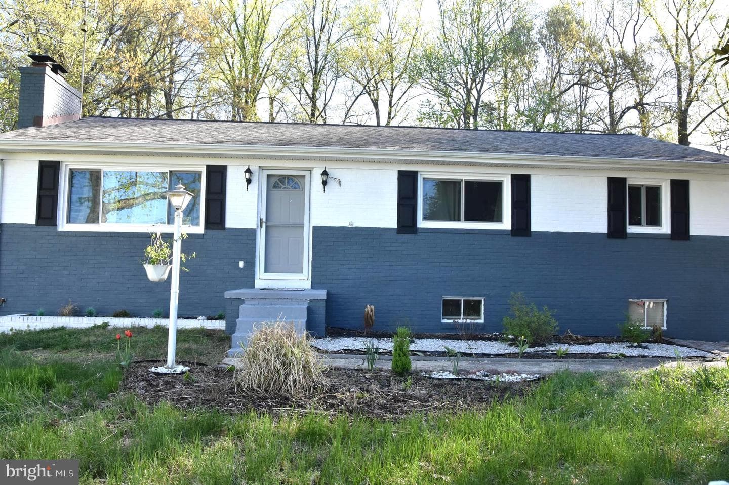 8610 Croom Road photo 3