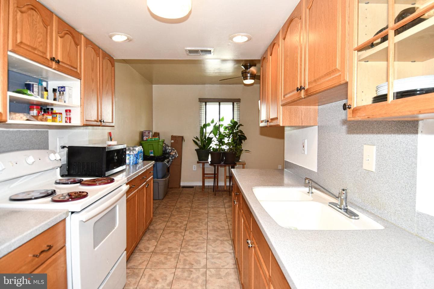 8960 Continental Place photo 9