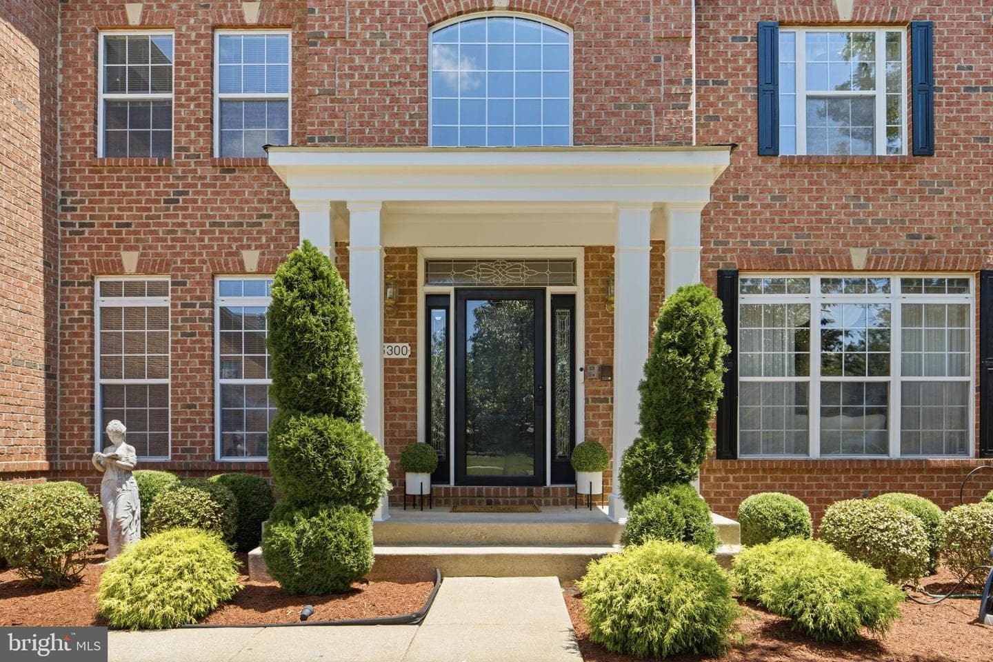 15300 Blue Willow Lane photo 2