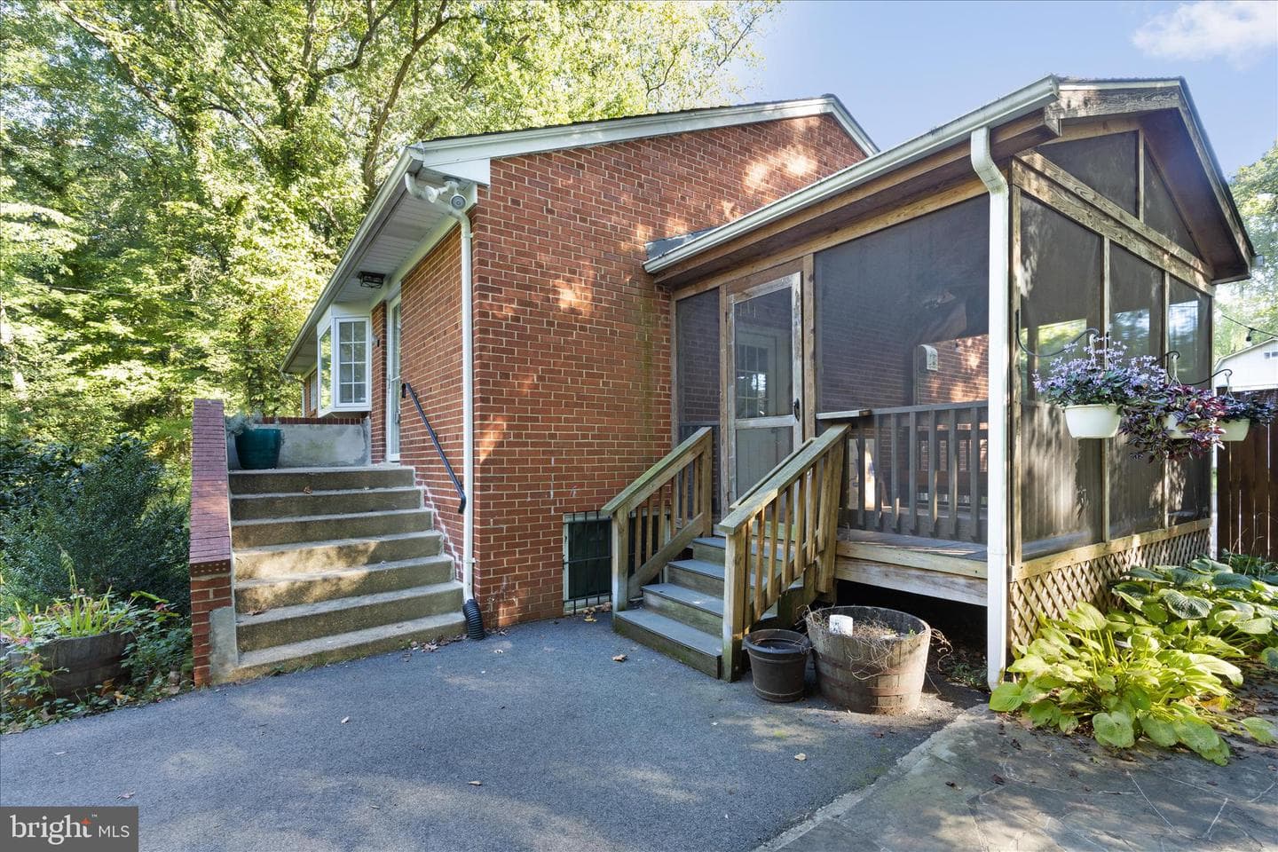 6417 Otis Street photo 3