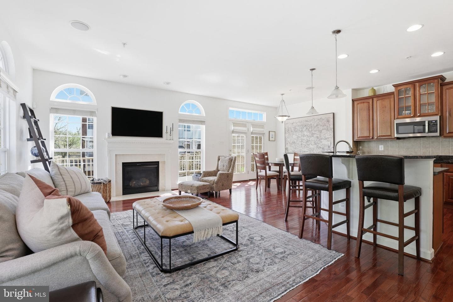 2200 Barnstable Drive photo 3