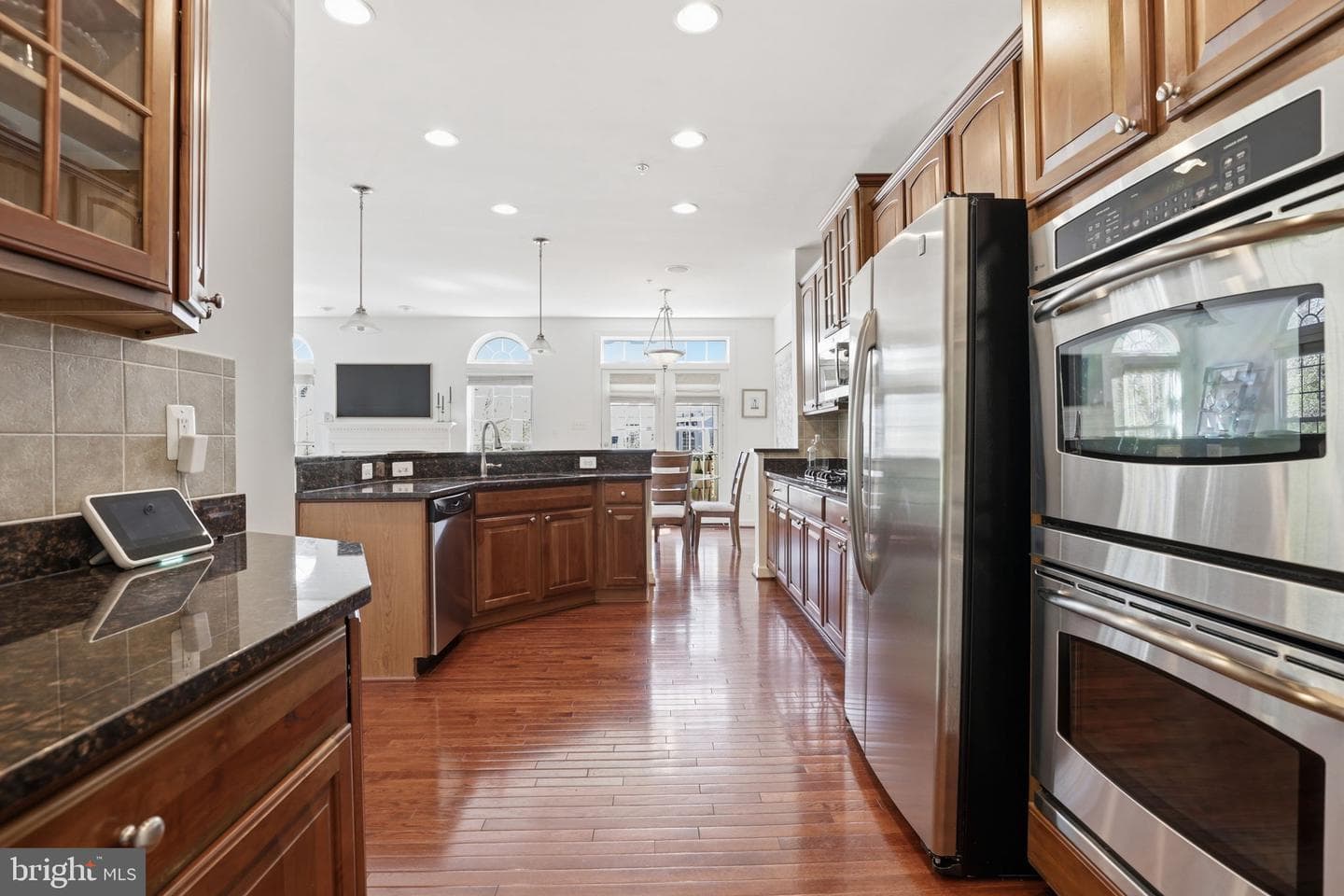 2200 Barnstable Drive photo 5