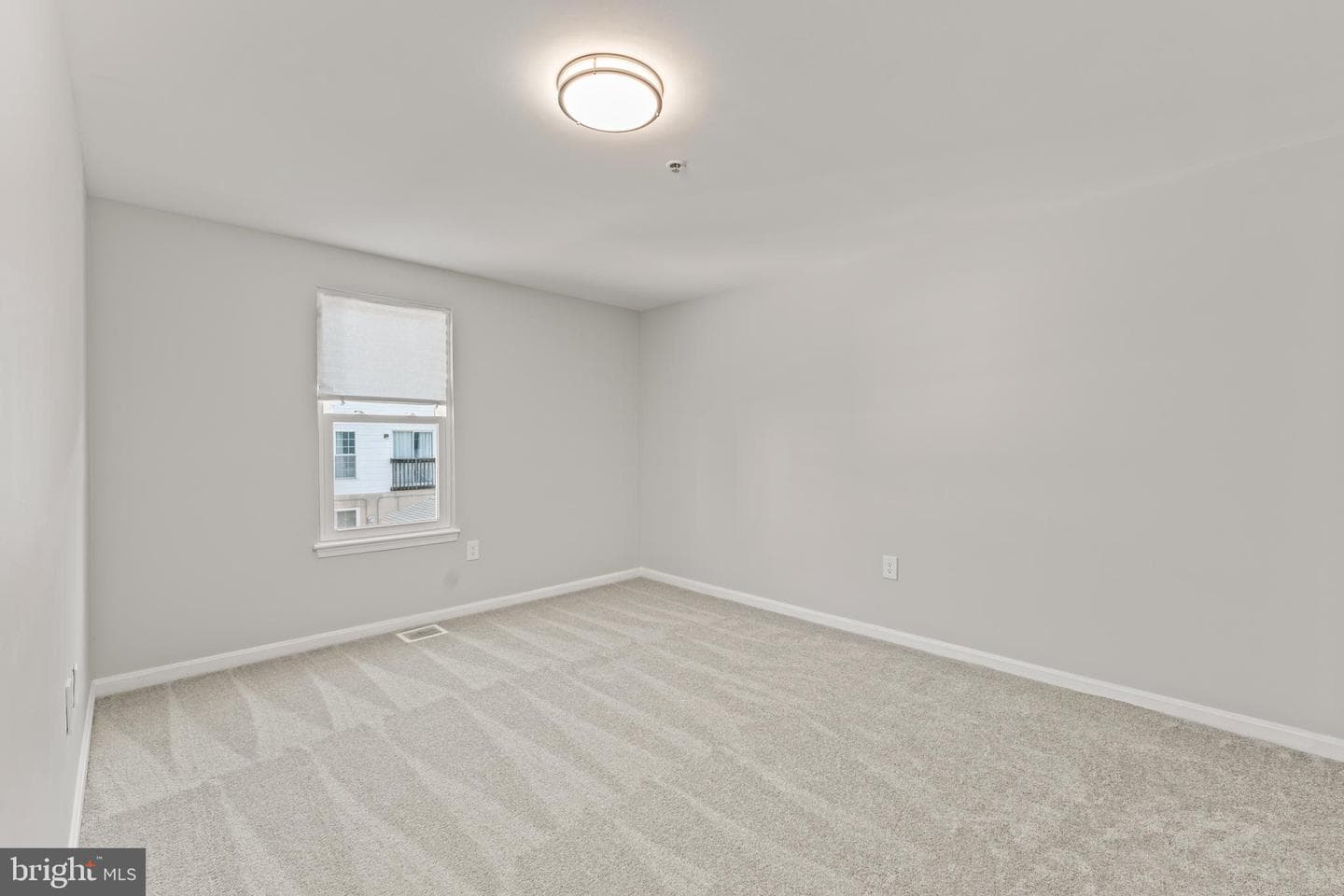 2007 Saint Bernadines Way photo 18