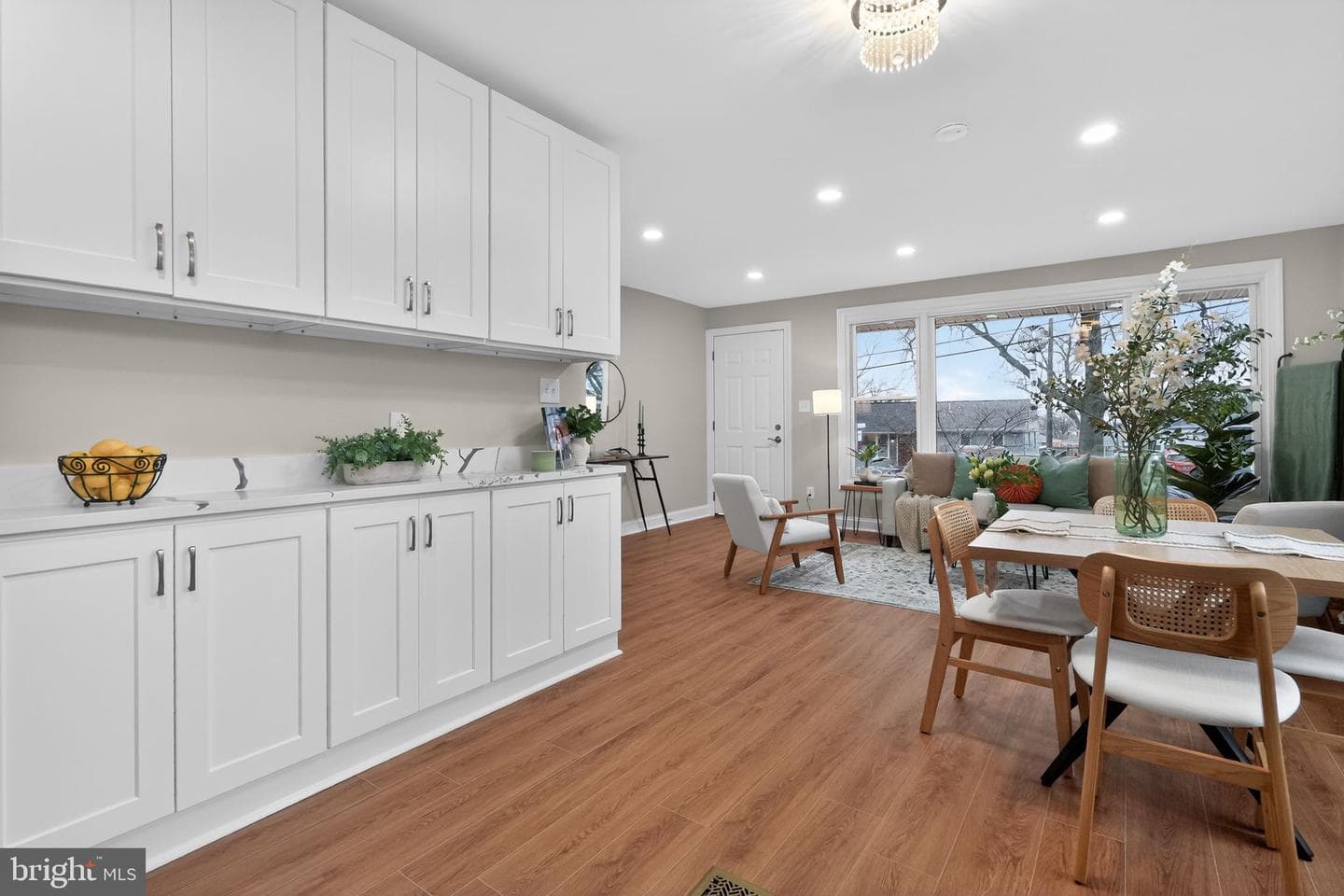 1608 Elson Street photo 10