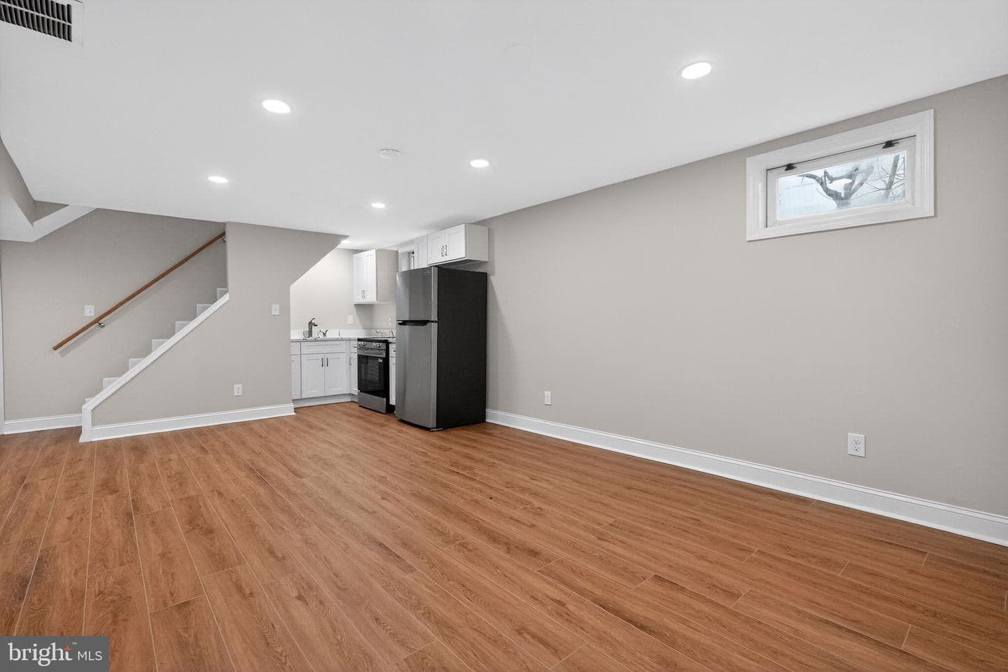 1608 Elson Street photo 26