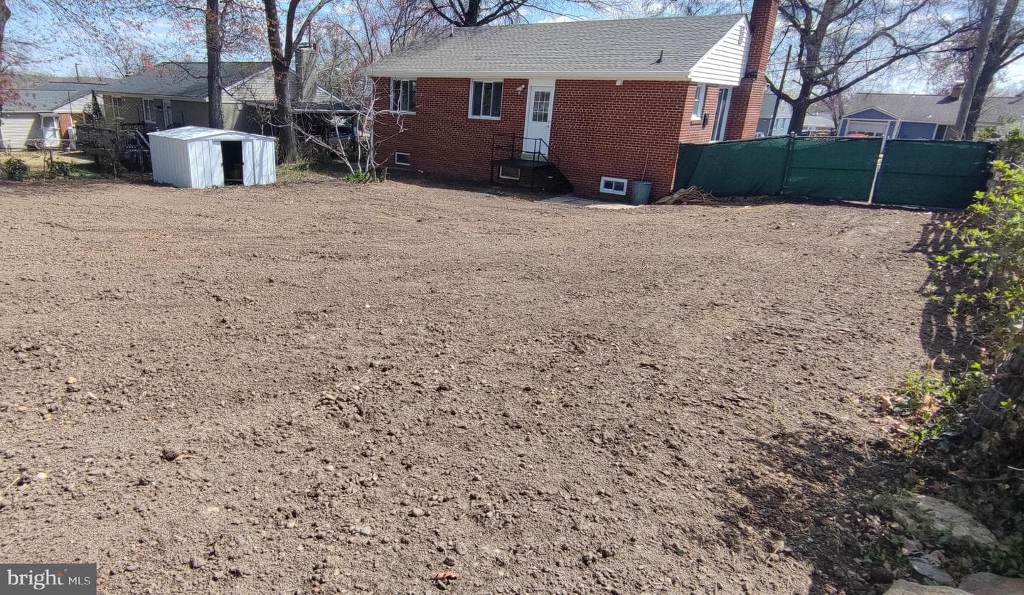 1608 Elson Street photo 32