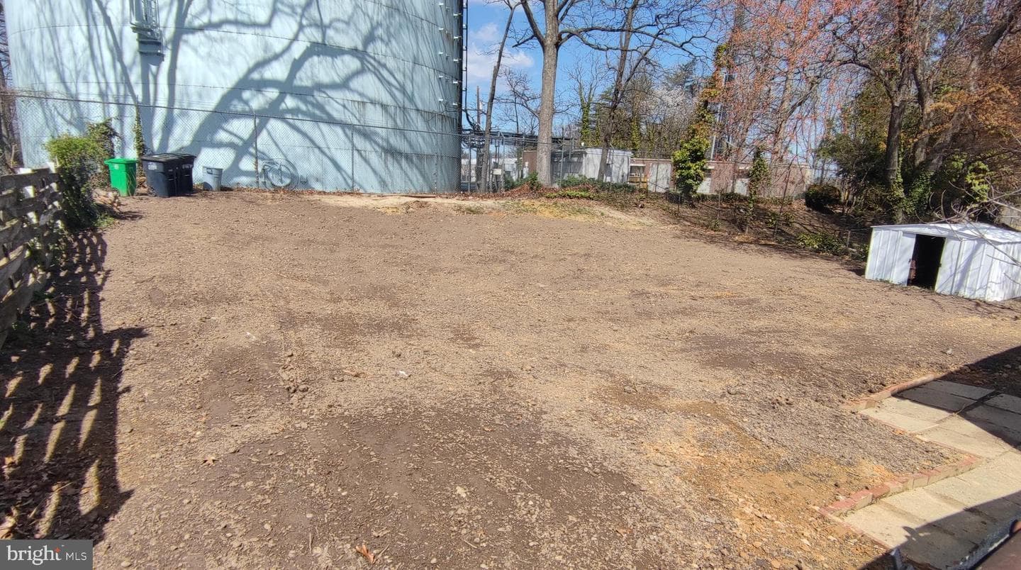 1608 Elson Street photo 33