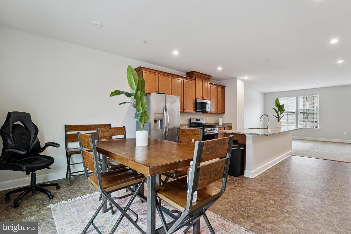 233 Albany Place photo 12