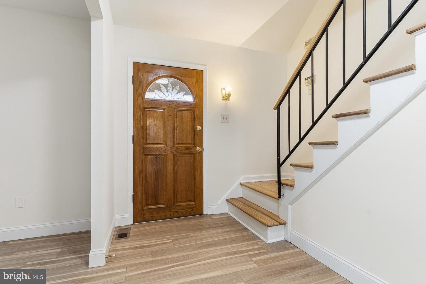 12505 Cedarbrook Lane photo 5