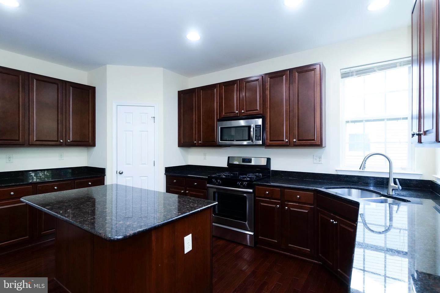 13322 Landsdales Hope Way photo 25