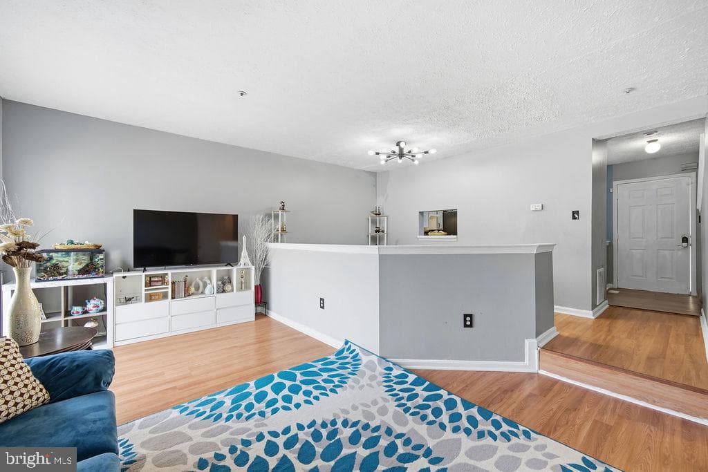 1304 Nalley photo 12