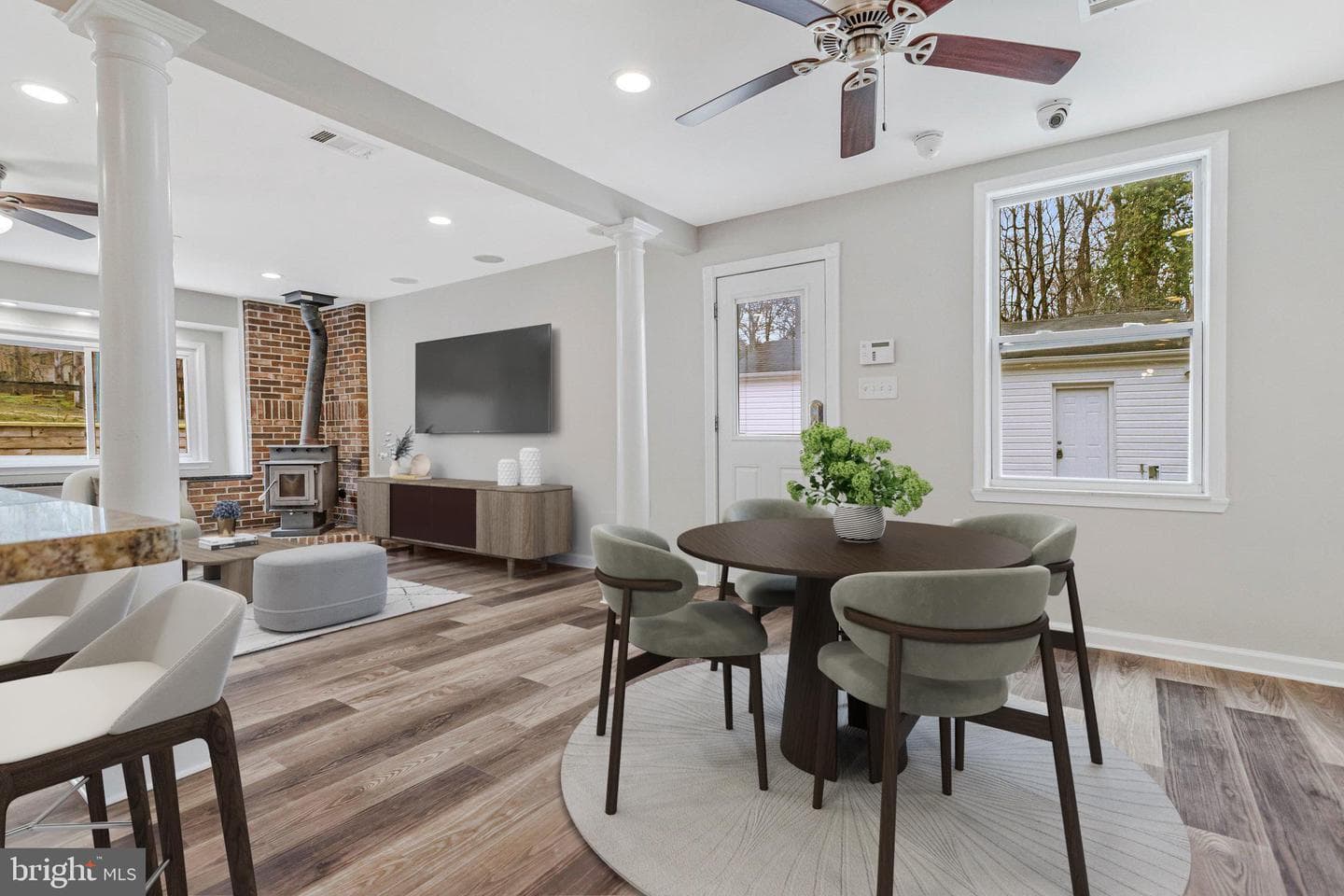 13804 Park Avenue photo 6