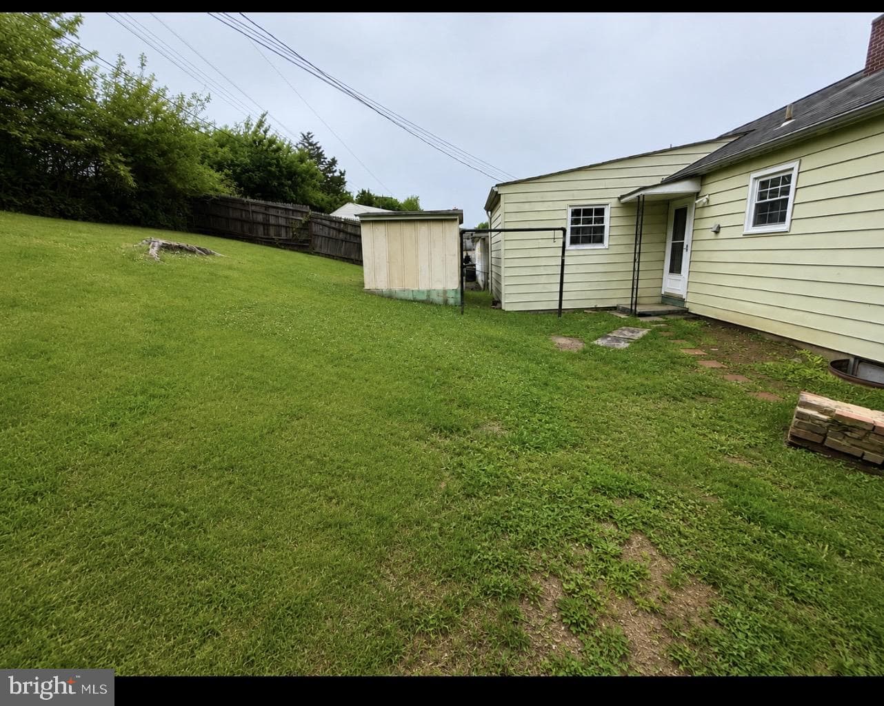 1019 Marton Street photo 28