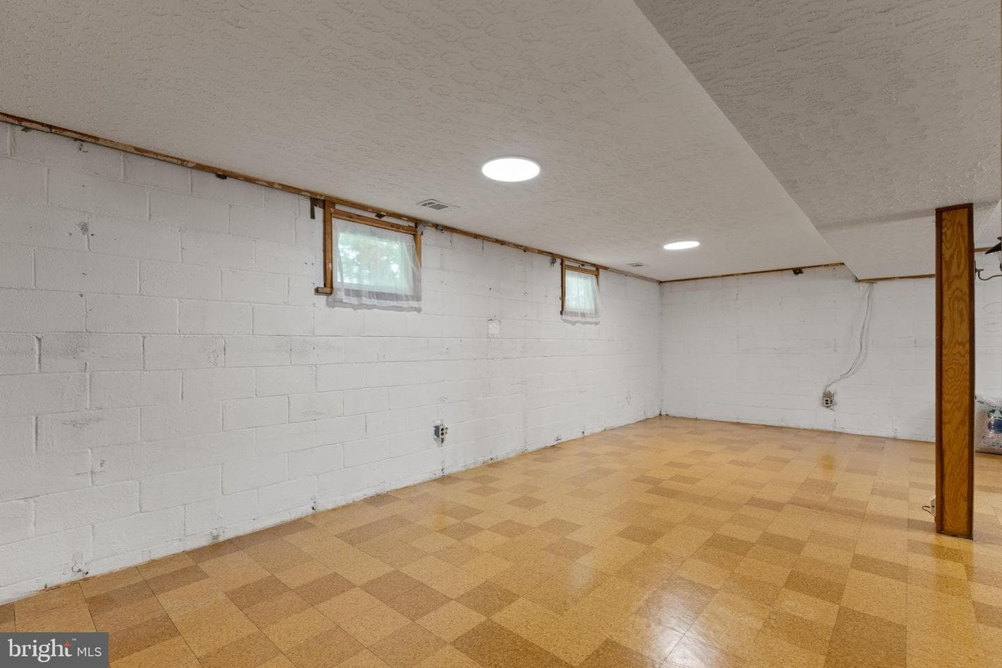 9716 Dale Drive photo 28