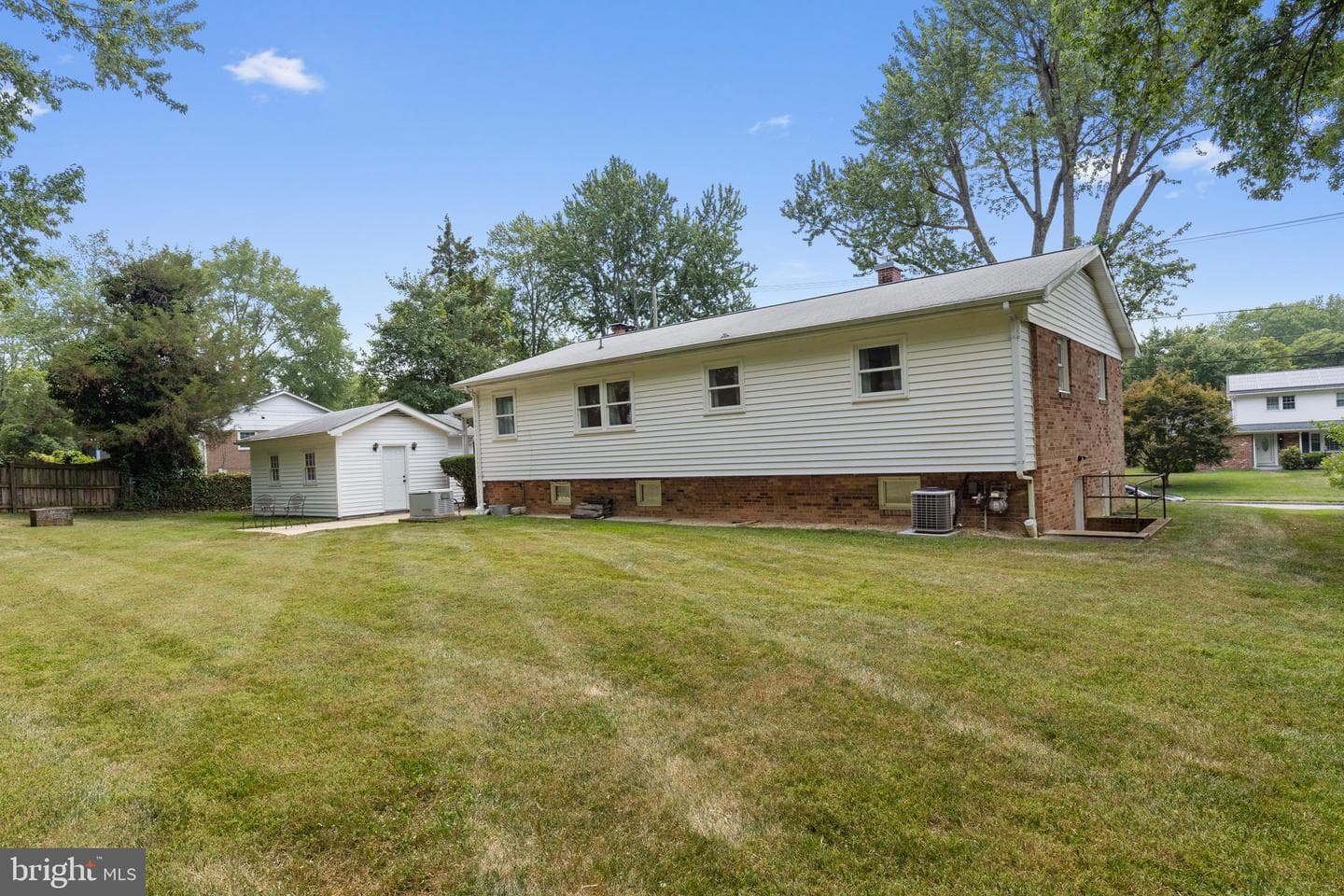 9716 Dale Drive photo 46