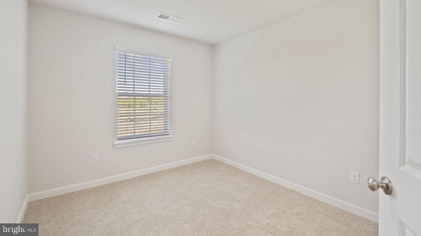 7521 Silver Thread Way photo 21
