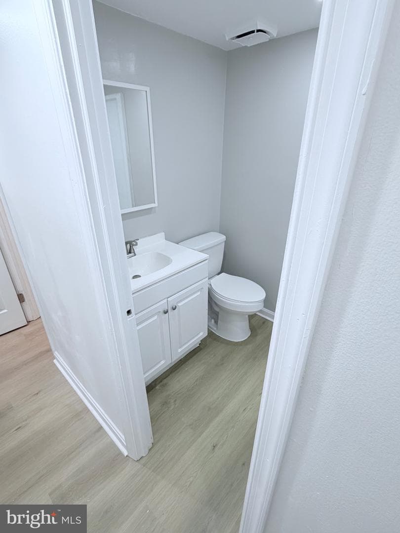 6940 Hanover Parkway #101 photo 23