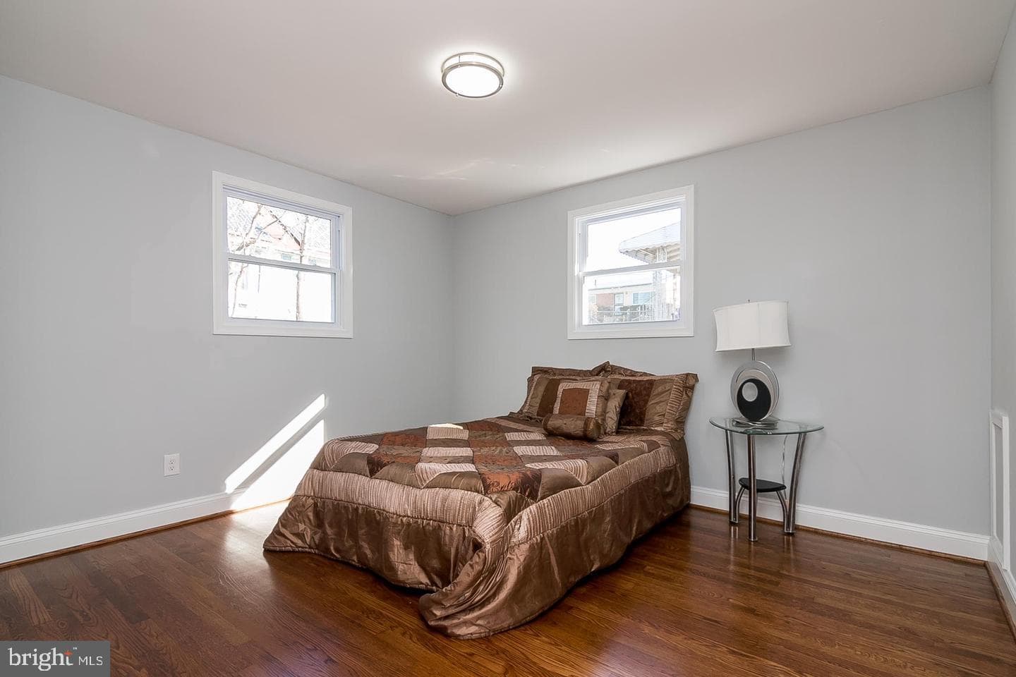 4706 Heath Street photo 17