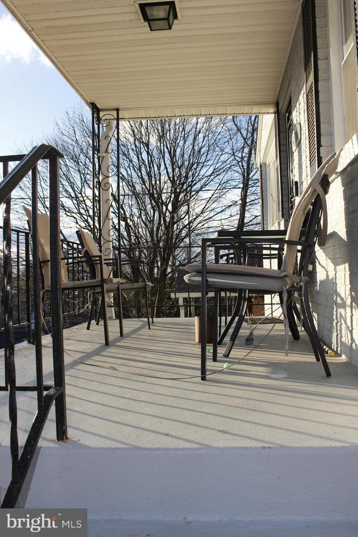 4706 Heath Street photo 3