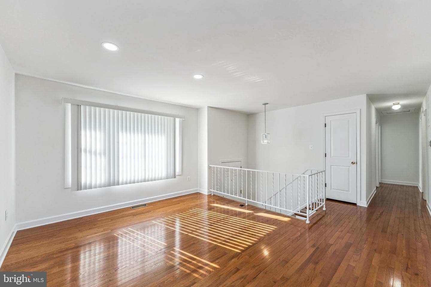 7910 Polk photo 5