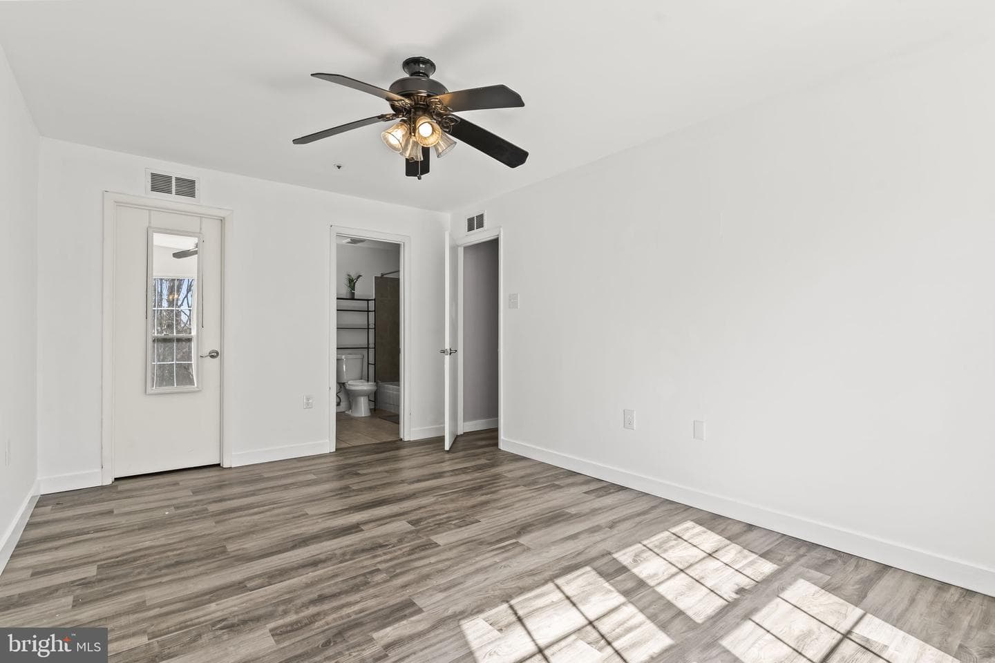 8730 Grasmere Court photo 17