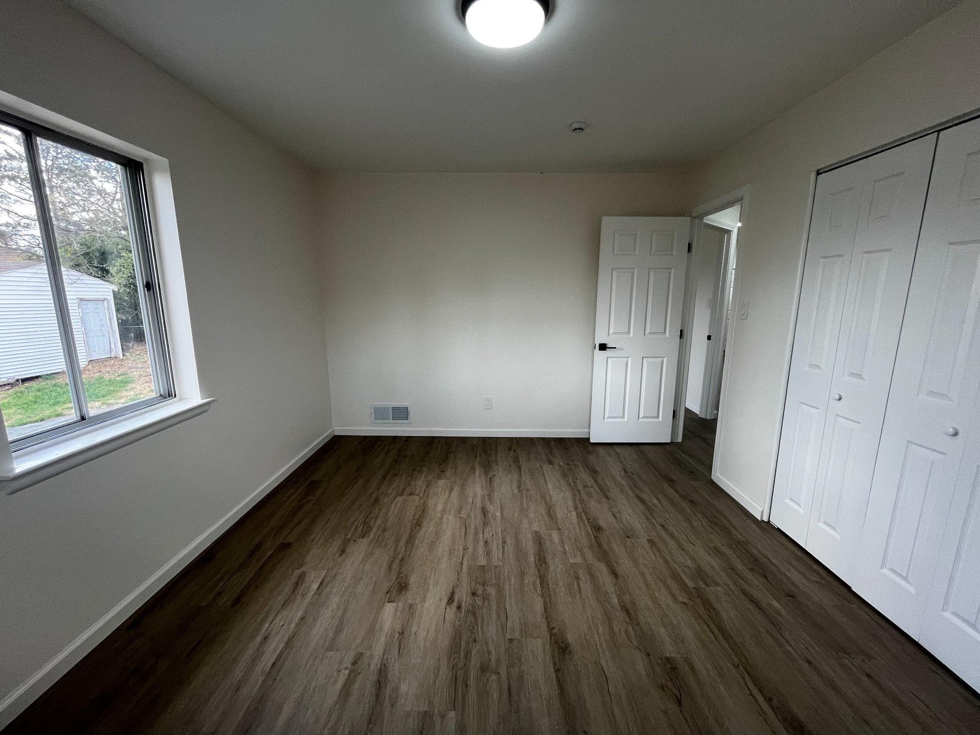 4105 Norcross photo 14