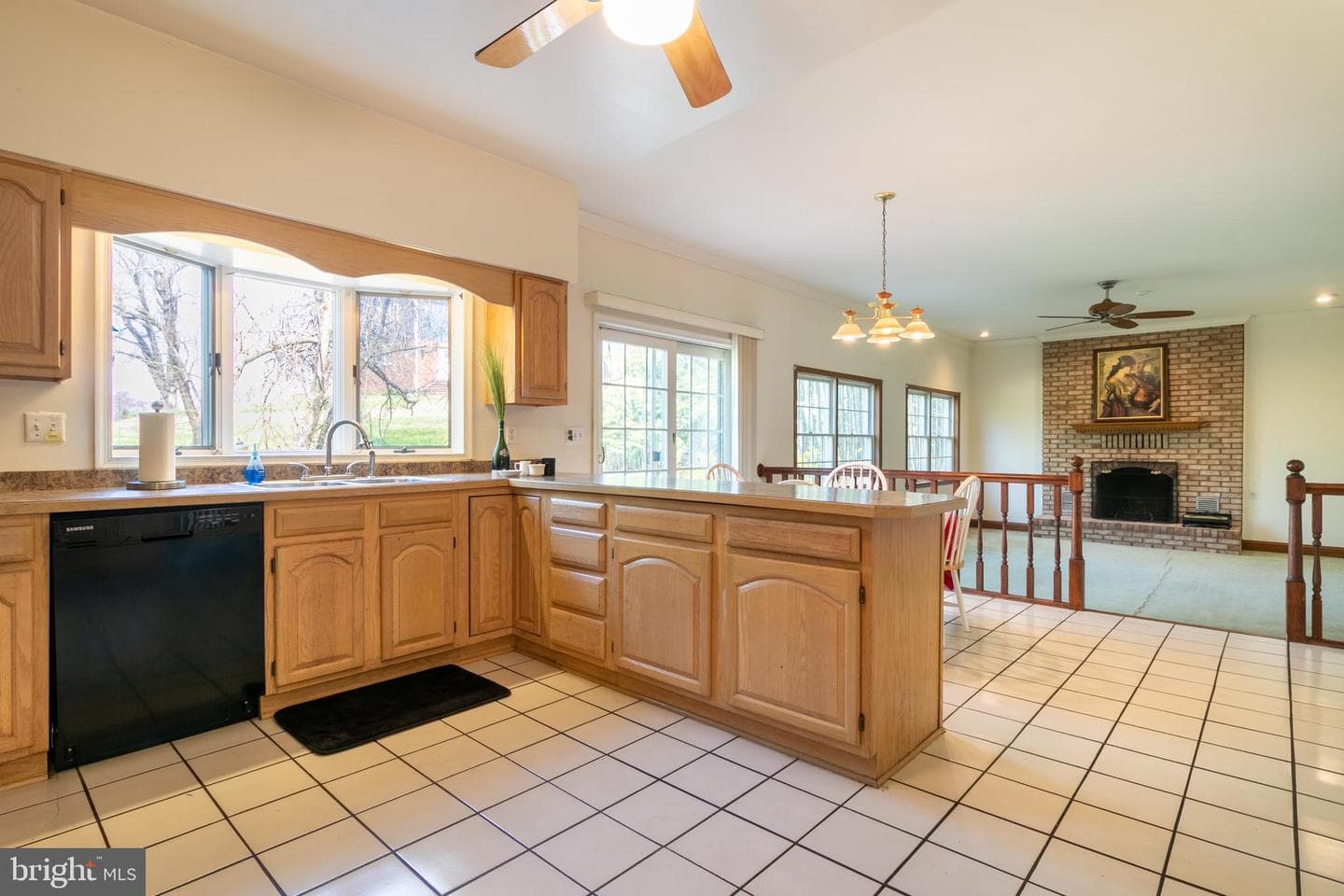 3300 Rosemary Lane photo 28