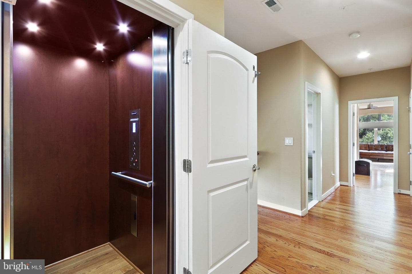 3211 Courtside Road photo 33