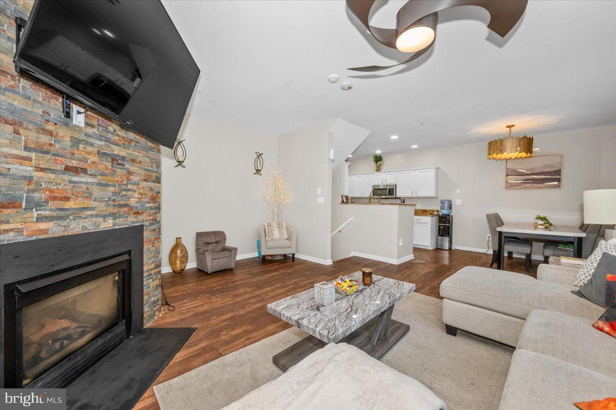 14257 Hampshire Hall Court #g-707 photo 7