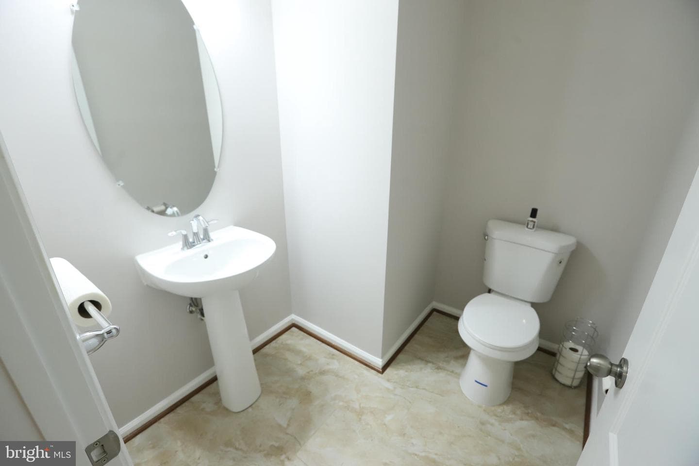 2227 Congresbury Place photo 3