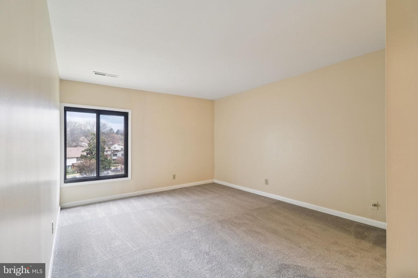 10117 Prince Place #303-2b photo 23