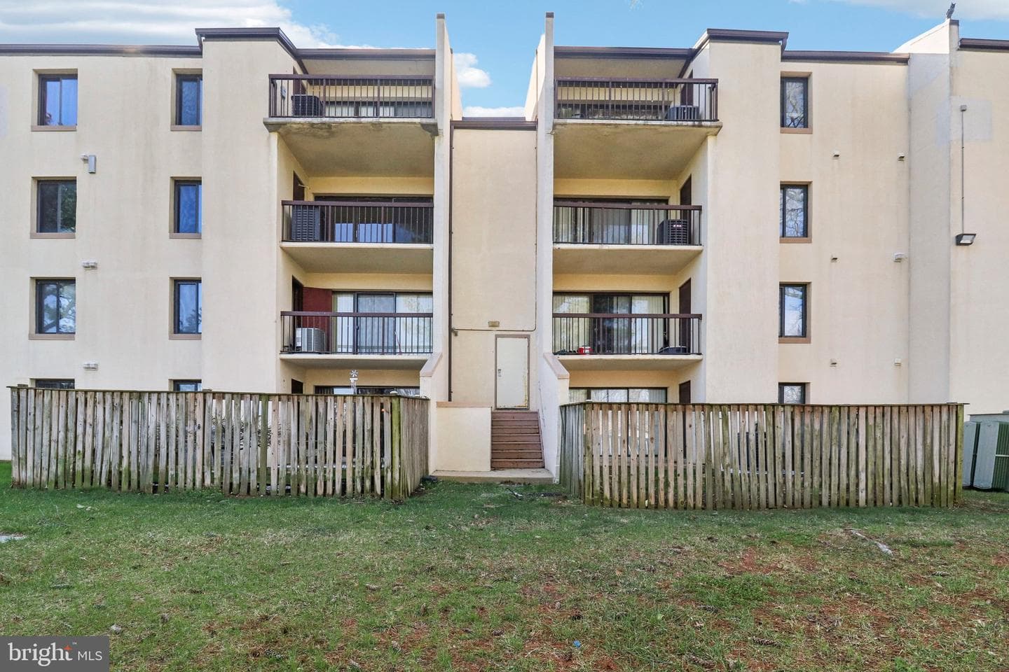 10117 Prince Place #303-2b photo 34