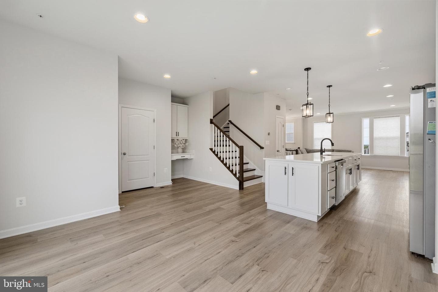 1076 Overlook Way photo 10
