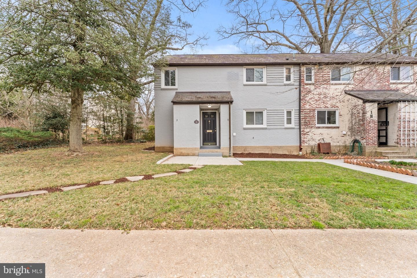 1 Gardenway #g