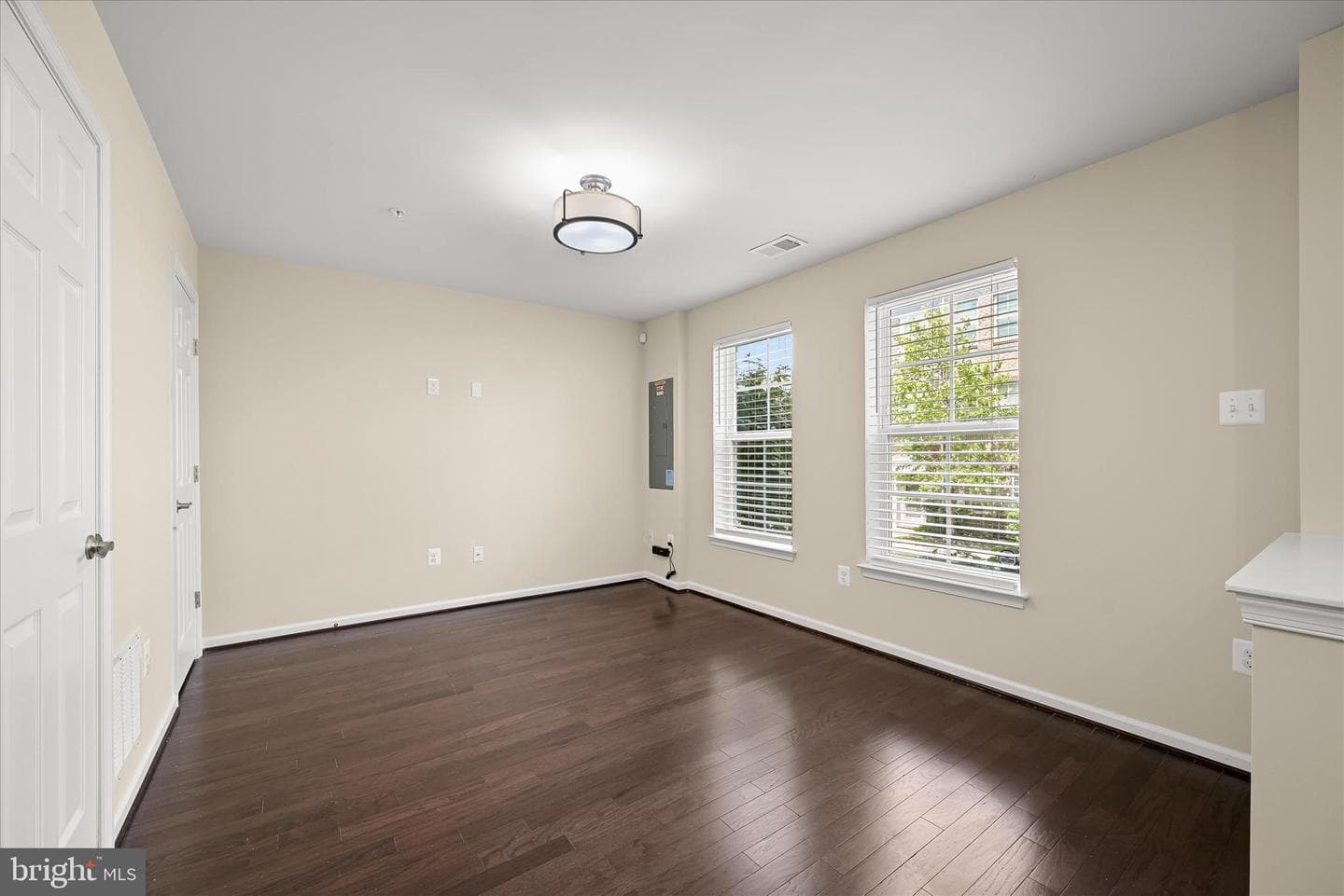 7204 Barrberry Lane photo 27