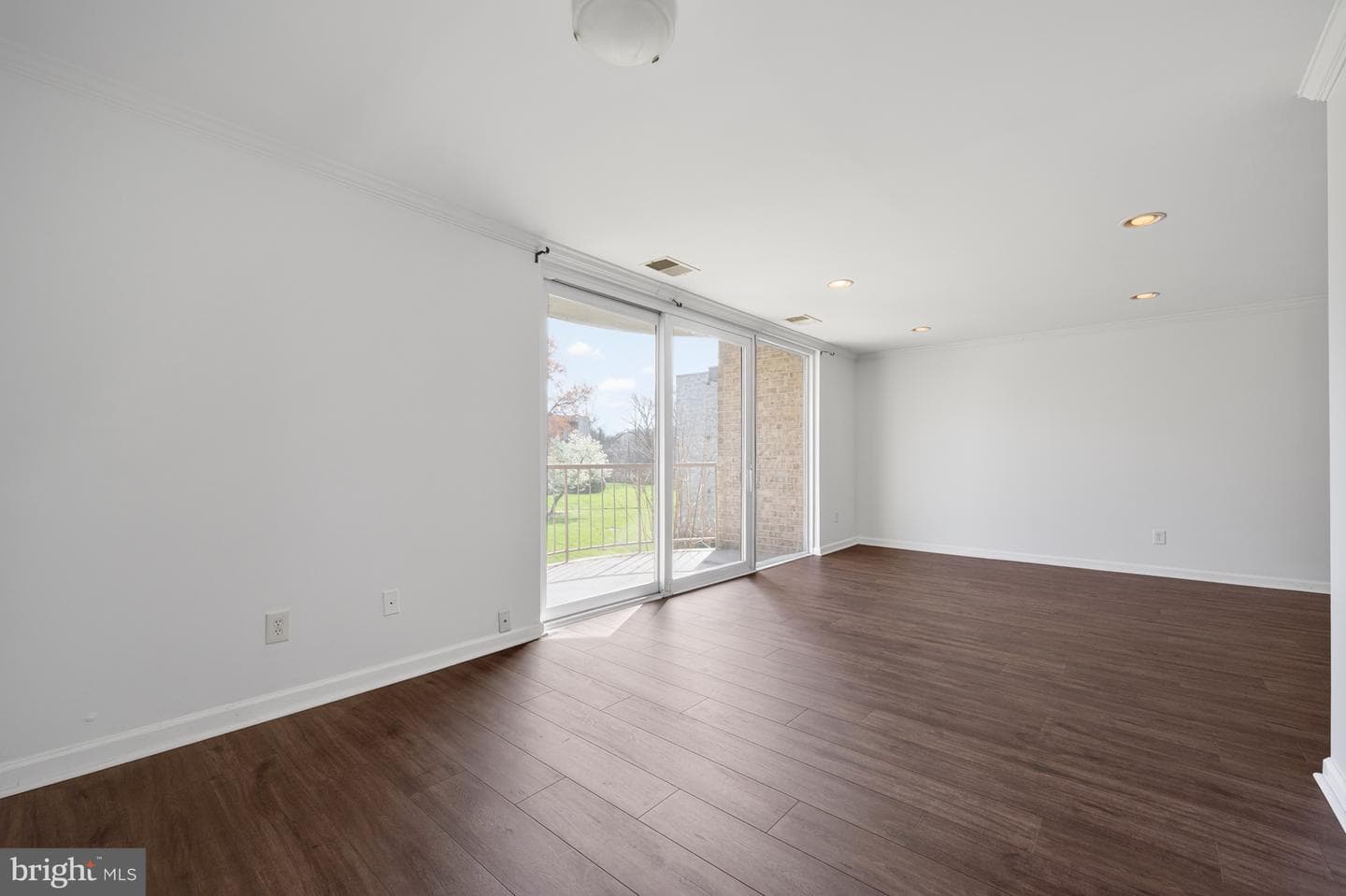 3348 Huntley Square Drive #b photo 11